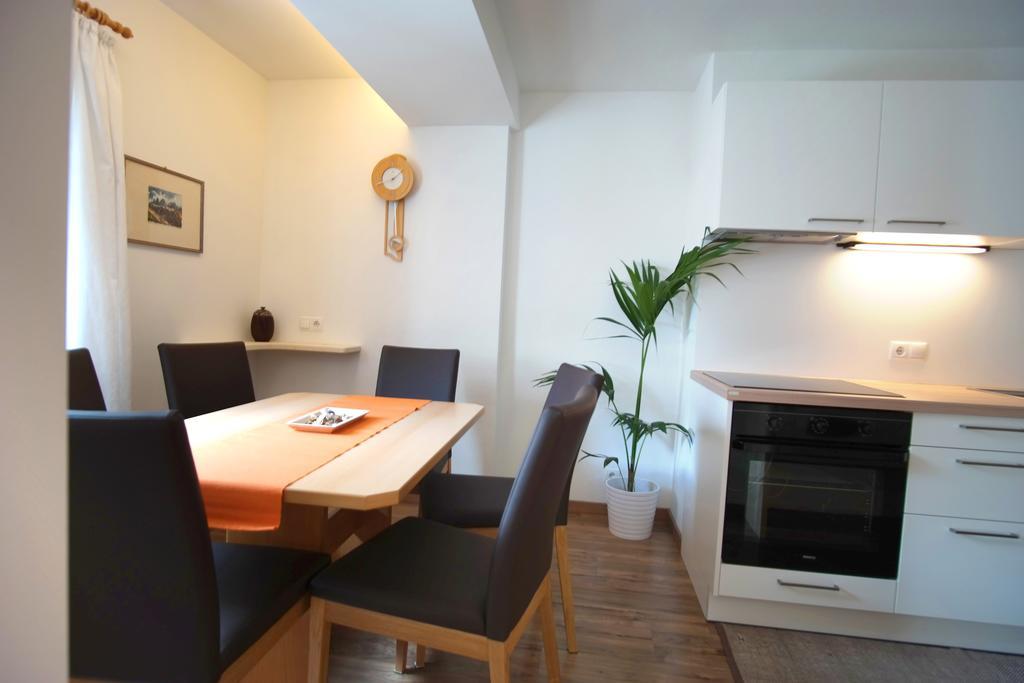אורטיסיי Apartments Rezia מראה חיצוני תמונה